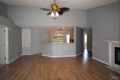 8454 Ferlon Ave, Pensacola, FL 32526 - Photo 4