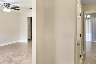 4547 Marseille Dr, Pensacola, FL 32505 - Photo 10