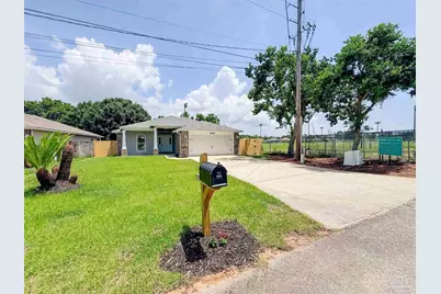 9296 Military Trl, Navarre, FL 32566 - Photo 2