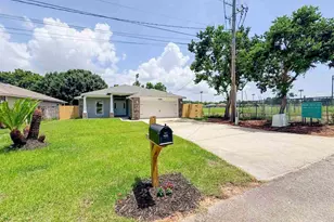 9296 Military Trail, Navarre, FL 32566 - Photo 2