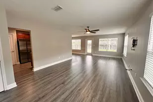 3889 Weatherstone Cir, Pensacola, FL 32507 - Photo 2