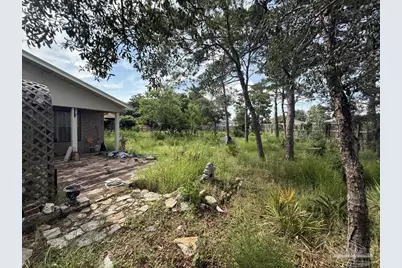 5450 Dallas Ct, Gulf Breeze, FL 32563 - Photo 8