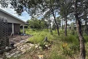 5450 Dallas Ct, Gulf Breeze, FL 32563 - Photo 8