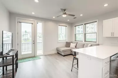 379 S Clubbs St, Pensacola, FL 32502 - Photo 10
