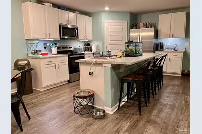 5375 Peach Dr, Milton, FL 32571 - Photo 6