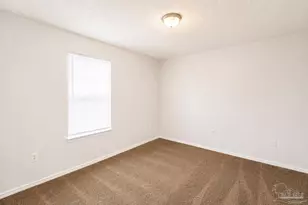 624 N G St, Pensacola, FL 32501 - Photo 6