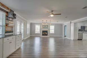 2012 N 19th Ave, Pensacola, FL 32503 - Photo 18