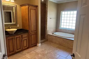 7392 Old Magnolia Ct, Navarre, FL 32566 - Photo 10