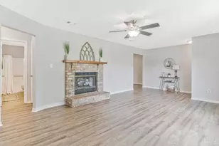 5712 Ivy Ln, Pace, FL 32571 - Photo 12