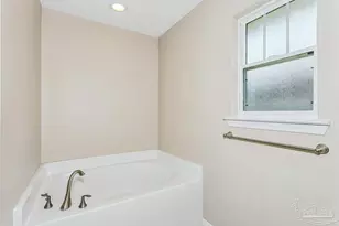 3798 Weatherstone Cir, Pensacola, FL 32507 - Photo 30