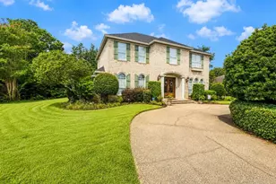 1075 Kelton Blvd, Gulf Breeze, FL 32563 - Photo 1