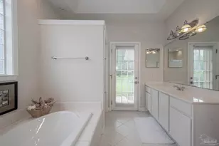 6027 Spanish Oak Dr, Pensacola, FL 32526 - Photo 22