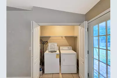 3359 Greenbriar Cir, Gulf Breeze, FL 32563 - Photo 8