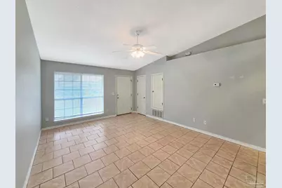 3359 Greenbriar Cir, Gulf Breeze, FL 32563 - Photo 4