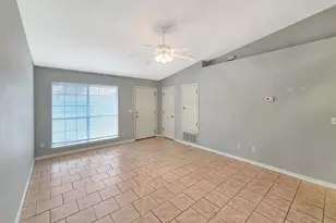 3359 Green Briar Cir, Gulf Breeze, FL 32563 - Photo 4