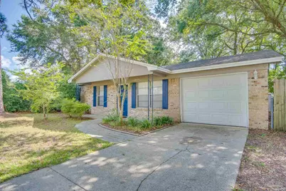 386 Quigley Rd, Pensacola, FL 32506 - Photo 2