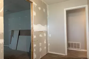 7810 Hidalgo Ln, Pensacola, FL 32526 - Photo 20