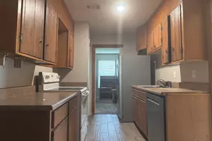 7810 Hidalgo Ln, Pensacola, FL 32526 - Photo 8