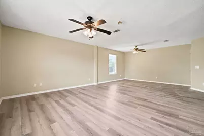 1936 Candlewood Dr, Navarre, FL 32566 - Photo 18