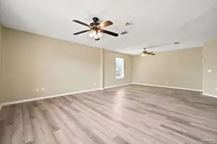1936 Candlewood Dr, Navarre, FL 32566 - Photo 18
