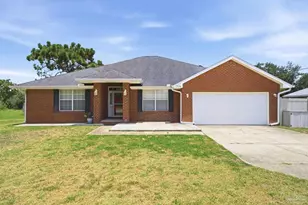 1936 Candlewood Dr, Navarre, FL 32566 - Photo 2