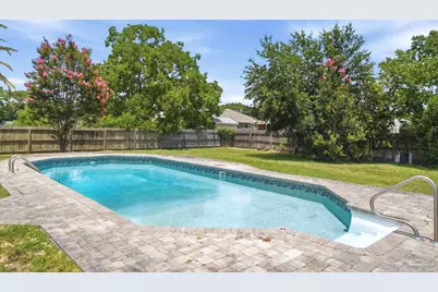 1936 Candlewood Dr, Navarre, FL 32566 - Photo 6
