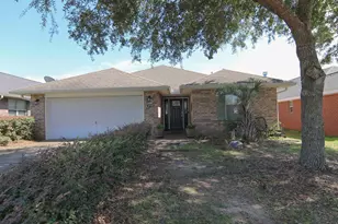 4725 Ashley Pl Blvd, Pace, FL 32571 - Photo 4