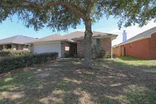 4725 Ashley Pl Blvd, Pace, FL 32571 - Photo 2
