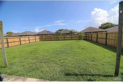 4725 Ashley Place Blvd, Pace, FL 32571 - Photo 6