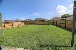 4725 Ashley Pl Blvd, Pace, FL 32571 - Photo 6