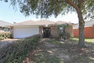 4725 Ashley Pl Blvd, Pace, FL 32571 - Photo 1