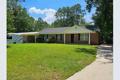 5811 Gazebo St, Milton, FL 32583 - Photo 2