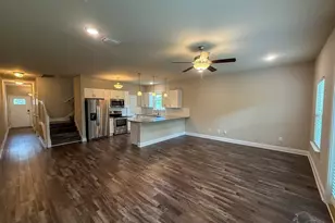 9801 Nature Creek Blvd, Pensacola, FL 32526 - Photo 2