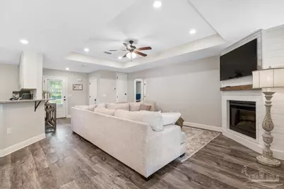 1016 Rachel Cir, Cantonment, FL 32533 - Photo 8