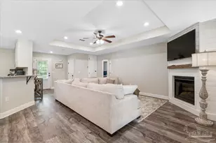1016 Rachel Cir, Cantonment, FL 32533 - Photo 8
