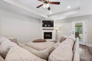 1016 Rachel Cir, Cantonment, FL 32533 - Photo 10