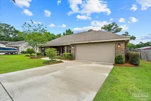 1016 Rachel Cir, Cantonment, FL 32533 - Photo 6
