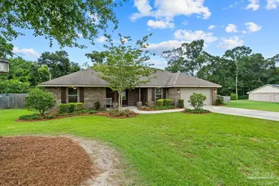 1016 Rachel Cir, Cantonment, FL 32533 - Photo 4