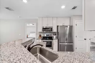 1016 Rachel Cir, Cantonment, FL 32533 - Photo 16