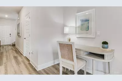 2378 Cliff Hollow Cir, Gulf Breeze, FL 32563 - Photo 16