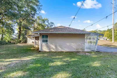 5276 Springdale Dr, Milton, FL 32570 - Photo 40