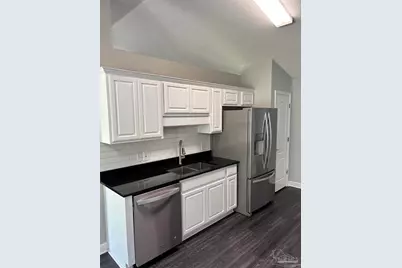 1068 Joaquin Rd, Pensacola, FL 32506 - Photo 8