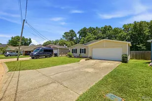4085 Powrie Dr, Pensacola, FL 32504 - Photo 6