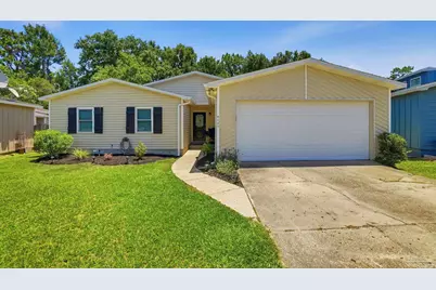 4085 Powrie Dr, Pensacola, FL 32504 - Photo 2