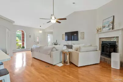5662 Als Way, Milton, FL 32583 - Photo 6