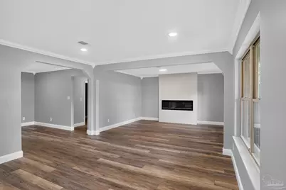 4681 Pine Ln, Pace, FL 32571 - Photo 4