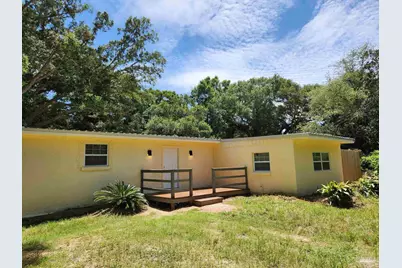 300 Louisiana Dr, Pensacola, FL 32505 - Photo 1