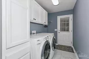 2074 Claudine St, Cantonment, FL 32533 - Photo 16