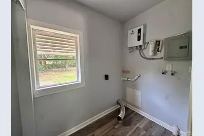 6437 Magnolia St, Milton, FL 32570 - Photo 10