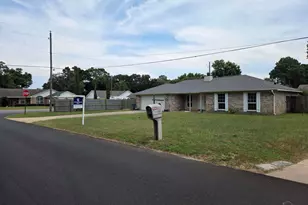 7201 Mier Henry Rd, Pensacola, FL 32506 - Photo 4